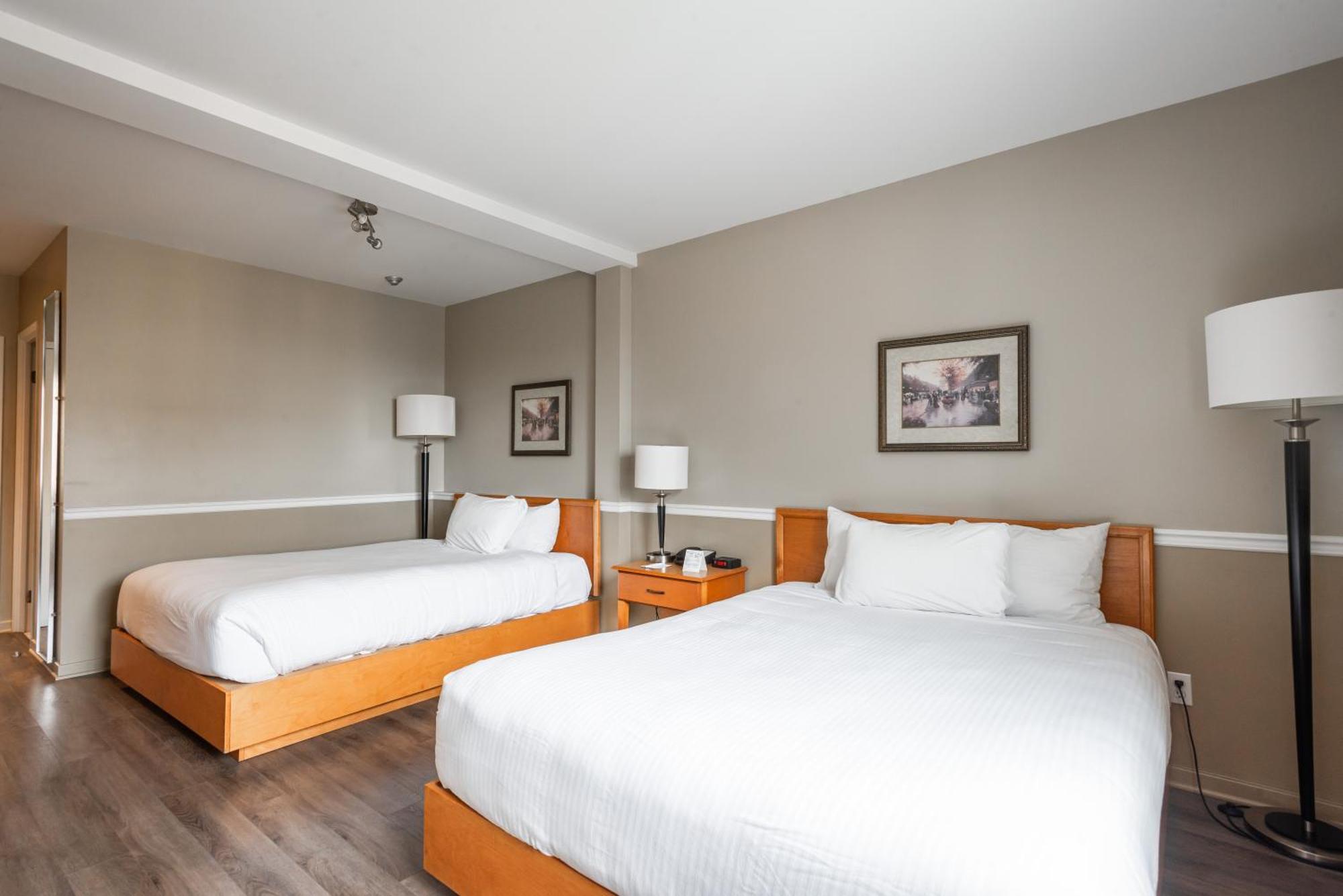 Hotel Le Roberval Montreal Exterior photo