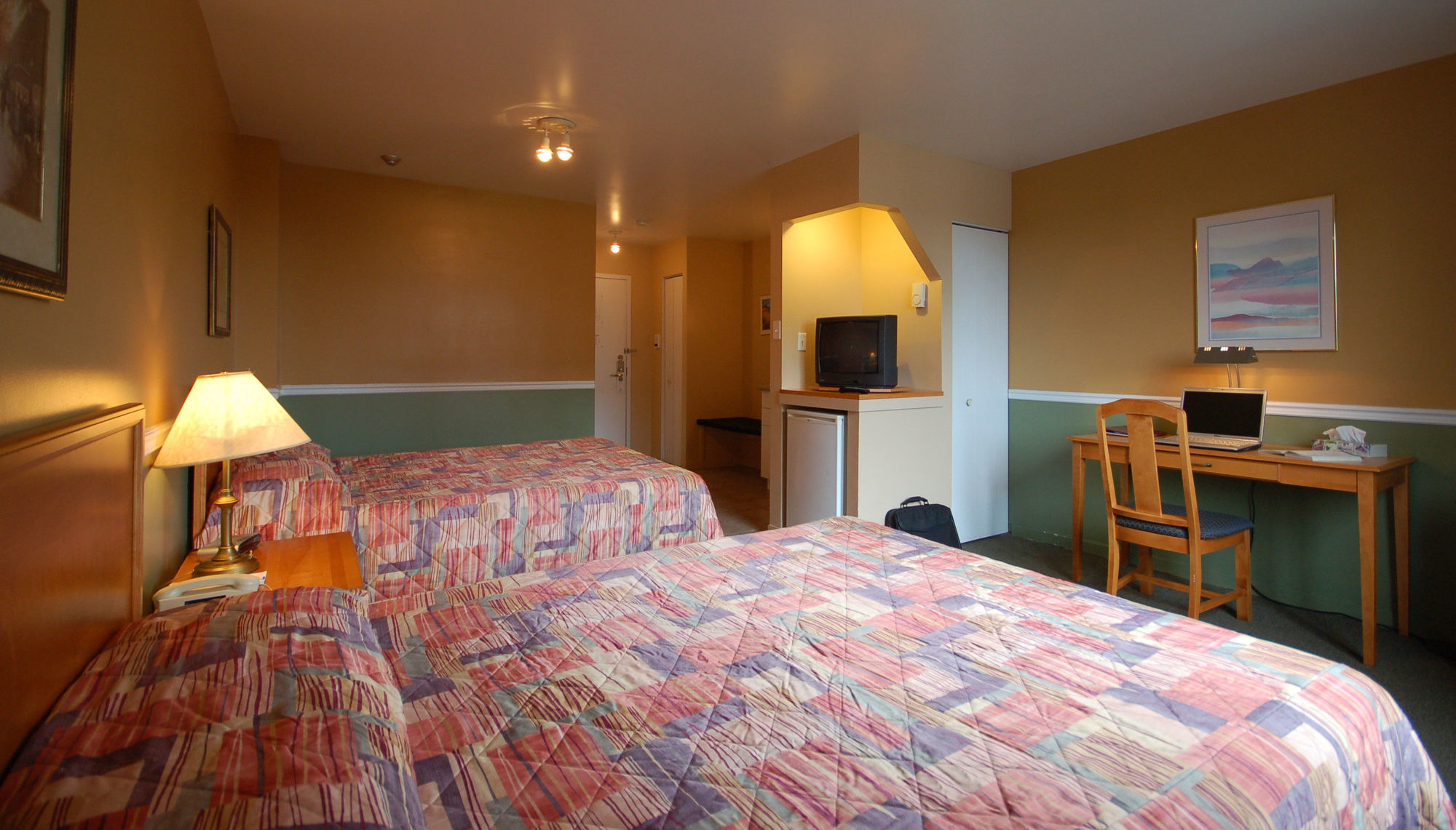 Hotel Le Roberval Montreal Room photo